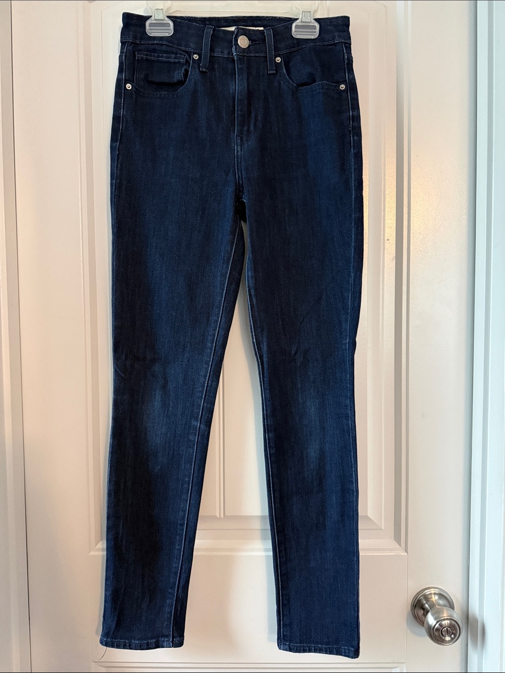 Levi's Dark Blue High-Rise Skinny Jeans